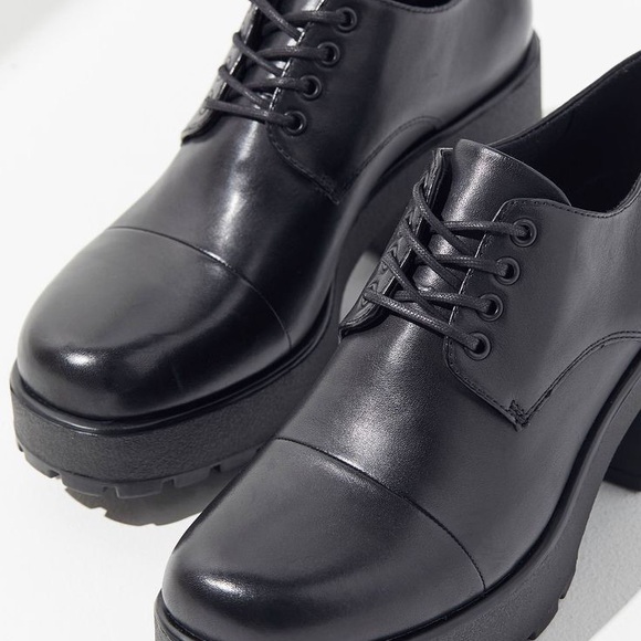 Vagabond Dioon Black Chunky Heel Oxford Shoes - Picture 3 of 10